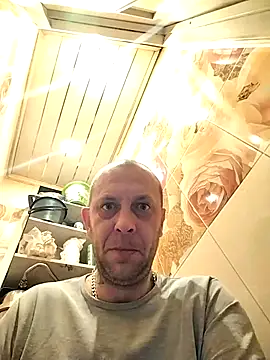 Snapshot of MaxDevilWhite chatting on 11-02-25, 08:55 MaxDevilWhite online show from 11-02-25, 08:55