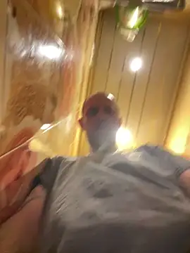 MaxDevilWhite online show from 02-20-26, 06:37