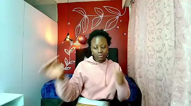 Sara Naugty online show from 02-07-25, 12:39