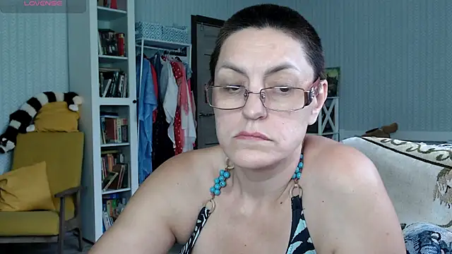 Snapshot of Soffya_Soy chatting on 06-12-26, 08:02 Soffya Soy online show from 06-12-26, 08:02