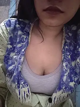 Snapshot of cute_IndianBabe chatting on 07-10-26, 01:21 cute IndianBabe online show from 07-10-26, 01:21