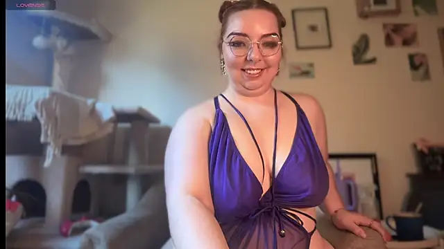 curvycate127 online show from 01-12-26, 06:02
