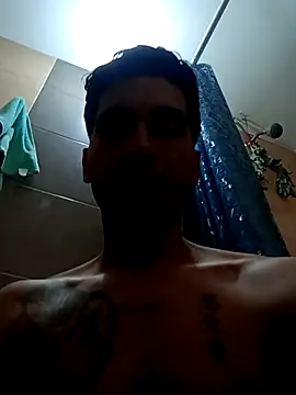 Snapshot of King_Liam chatting on 07-08-26, 03:11 King Liam online show from 07-08-26, 03:11