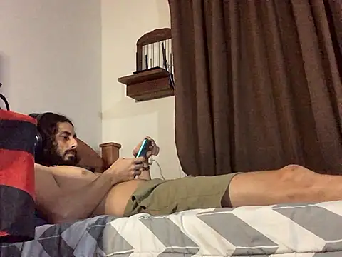 Snapshot of Nooneisthis chatting on 01-13-26, 07:35 Nooneisthis online show from 01-13-26, 07:35