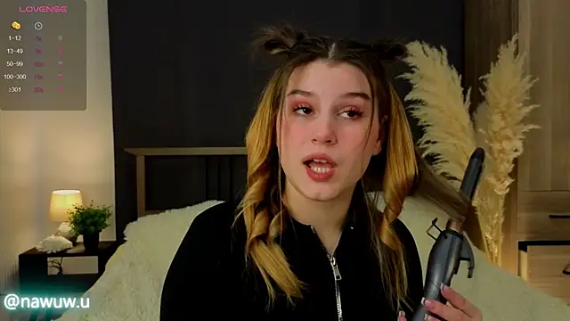 Snapshot of nawuwu chatting on 02-20-25, 09:33 nawuwu online show from 02-20-25, 09:33