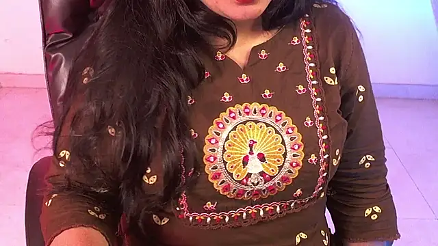 Snapshot of Gagankaur chatting on 06-12-26, 06:45 Gagankaur online show from 06-12-26, 06:45