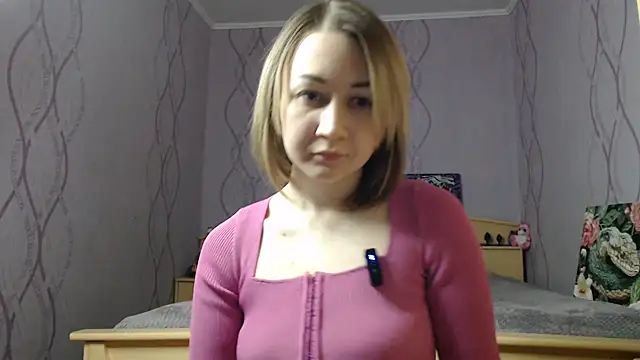 DaddysSluttyGirl2001 online show from 03-06-25, 03:02