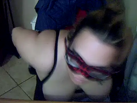 Snapshot of topina8 chatting on 03-08-25, 03:13 topina8 online show from 03-08-25, 03:13