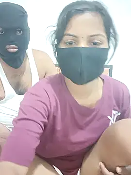 Snapshot of shonababu18 chatting on 11-15-25, 04:03 shonababu18 online show from 11-15-25, 04:03