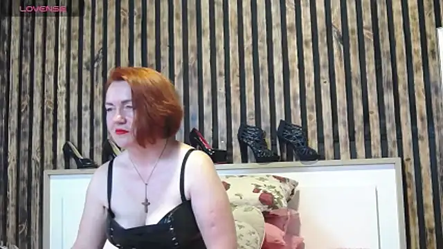 Snapshot of Alis_Lovi chatting on 05-11-26, 09:59 Alis Lovi online show from 05-11-26, 09:59