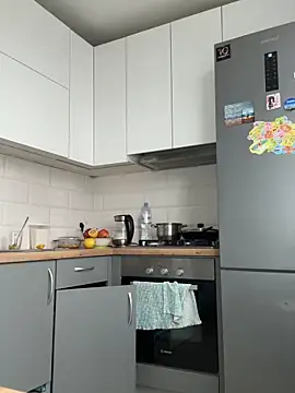 Donna Sun online show from 03-02-25, 01:49