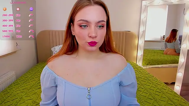 MiaM00N online show from 02-19-25, 08:12