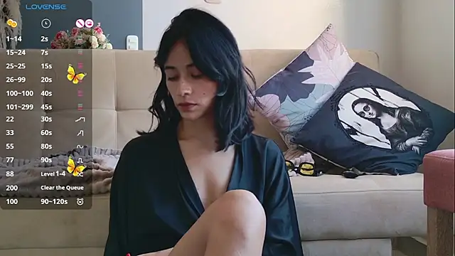 Snapshot of GerberaBlooms77 chatting on 02-19-25, 09:25 GerberaBlooms77 online show from 02-19-25, 09:25