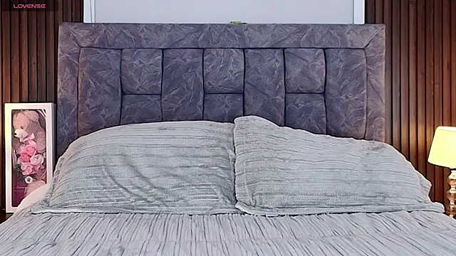 MeganCrow online show from 04-15-26, 04:58