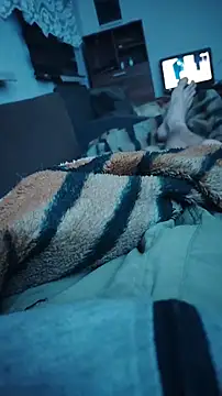 Snapshot of quest9299 chatting on 11-22-25, 09:25 quest9299 online show from 11-22-25, 09:25