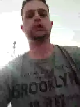 Snapshot of Sborratore1092 chatting on 01-30-25, 12:37 Sborratore1092 online show from 01-30-25, 12:37