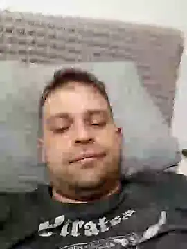 Snapshot of Sborratore1092 chatting on 02-01-25, 03:18 Sborratore1092 online show from 02-01-25, 03:18