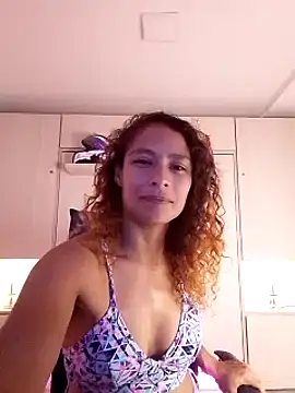 Snapshot of Zoedaniels chatting on 03-04-25, 12:50 Zoedaniels online show from 03-04-25, 12:50