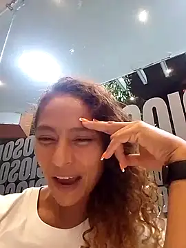 Snapshot of Zoedaniels chatting on 03-15-25, 03:51 Zoedaniels online show from 03-15-25, 03:51