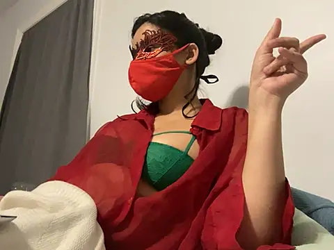 Snapshot of desiiiinigal chatting on 03-11-25, 08:30 desiiiinigal online show from 03-11-25, 08:30