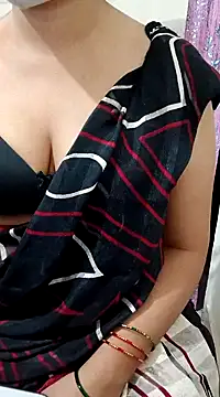 PRIYANKAUAE online show from 01-26-25, 01:15