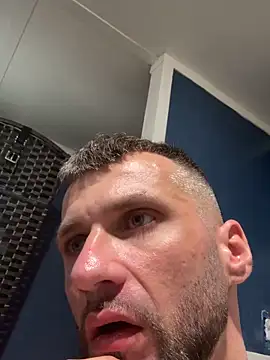 sexyhotstud12 online show from 12-21-25, 10:28