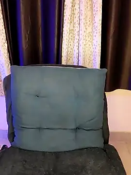 Snapshot of Aapsara_ chatting on 01-29-25, 07:53 Aapsara online show from 01-29-25, 07:53