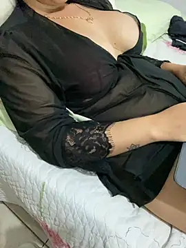 Snapshot of Alicia_BR chatting on 03-21-25, 03:55 Alicia BR online show from 03-21-25, 03:55