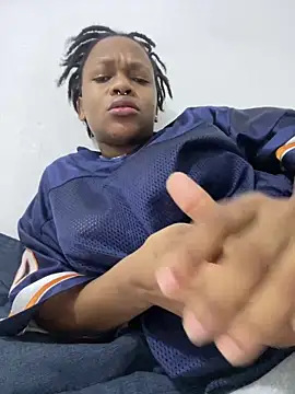 Boneca25 online show from 03-11-26, 07:42