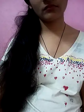 Snapshot of Tanu-00 chatting on 10-04-25, 04:05 Tanu-00 online show from 10-04-25, 04:05