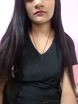 Snapshot of Tanu-00 chatting on 11-16-25, 04:23 Tanu-00 online show from 11-16-25, 04:23