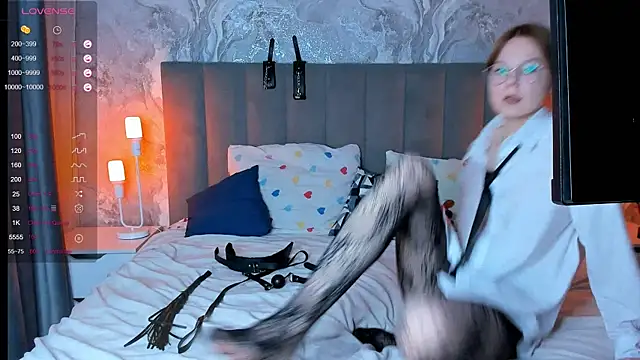 Snapshot of ElvinaBestwick chatting on 02-23-25, 03:18 ElvinaBestwick online show from 02-23-25, 03:18