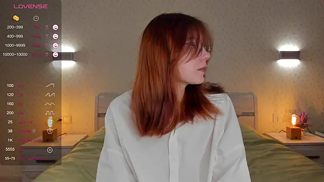 Snapshot of ElvinaBestwick chatting on 03-19-25, 06:44 ElvinaBestwick online show from 03-19-25, 06:44