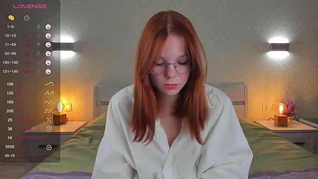 Snapshot of ElvinaBestwick chatting on 03-19-25, 09:48 ElvinaBestwick online show from 03-19-25, 09:48