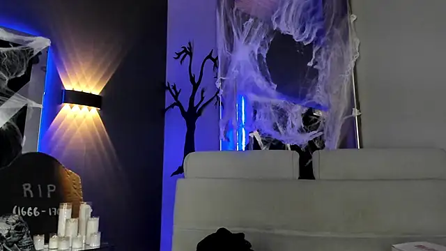 Snapshot of kaletattoo chatting on 11-02-25, 11:45 kaletattoo online show from 11-02-25, 11:45