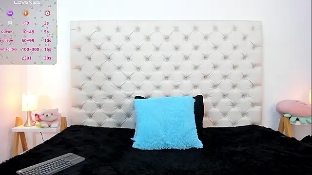 esmeralda06 online show from 02-12-26, 12:22