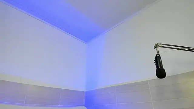 Ximena  1 online show from 02-20-25, 01:51