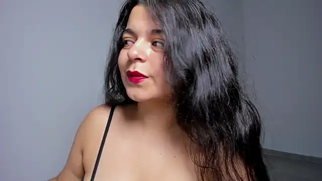 Snapshot of Little_Shaara chatting on 03-13-25, 10:54 Little Shaara online show from 03-13-25, 10:54