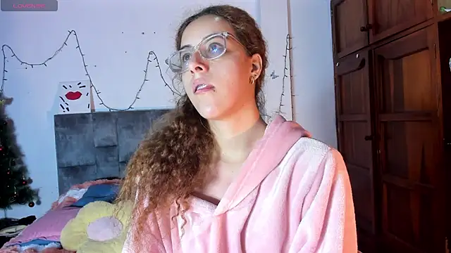 Isangel  online show from 01-12-26, 05:45