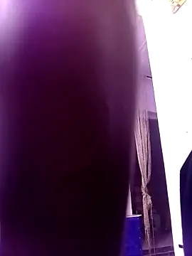 Snapshot of philippiano33 chatting on 09-18-25, 10:34 philippiano33 online show from 09-18-25, 10:34