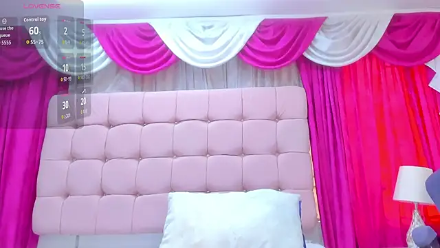 Snapshot of CanelaDevil_ chatting on 09-10-25, 06:41 CanelaDevil online show from 09-10-25, 06:41