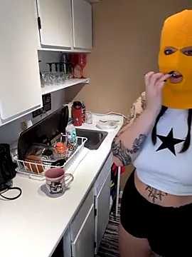 Snapshot of goblingirl888 chatting on 10-04-25, 12:19 goblingirl888 online show from 10-04-25, 12:19