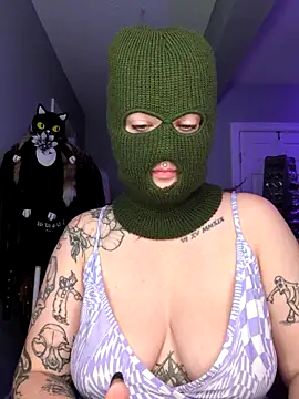 Snapshot of goblingirl888 chatting on 10-08-25, 06:11 goblingirl888 online show from 10-08-25, 06:11