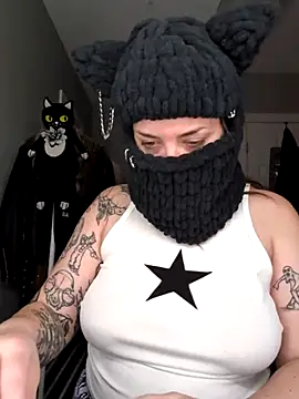 Snapshot of goblingirl888 chatting on 10-30-25, 06:15 goblingirl888 online show from 10-30-25, 06:15