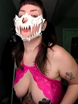 Snapshot of goblingirl888 chatting on 11-12-25, 07:31 goblingirl888 online show from 11-12-25, 07:31