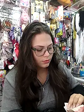 Vale Saenzz online show from 02-18-26, 06:15