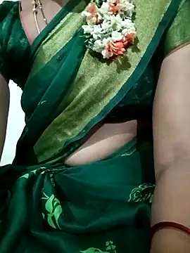 Snapshot of TeluguammayiMahi chatting on 05-14-26, 08:48 TeluguammayiMahi online show from 05-14-26, 08:48