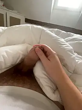 Snapshot of Ariba270 chatting on 01-17-26, 10:31 Ariba270 online show from 01-17-26, 10:31