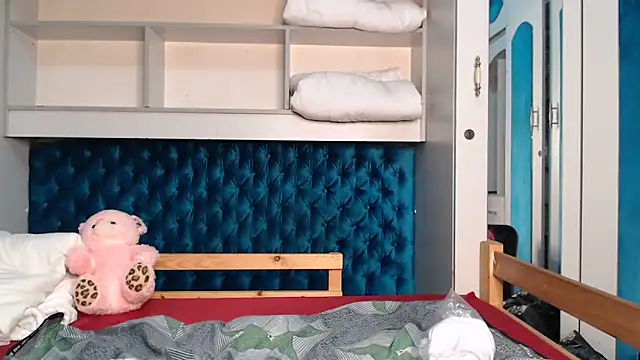 YoungDiva69 online show from 02-01-26, 07:29