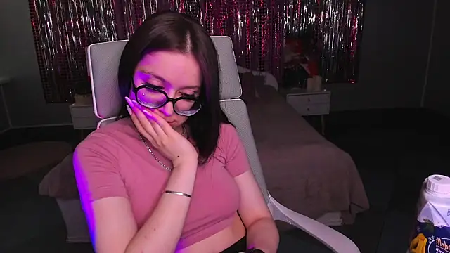 Snapshot of Alikka_Shykitty chatting on 03-09-25, 05:33 Alikka Shykitty online show from 03-09-25, 05:33